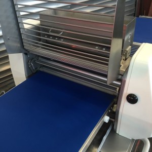 Dough sheeting machine stainless steel